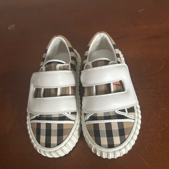 Burberry Other - Kids Burberry sneakers size 24
